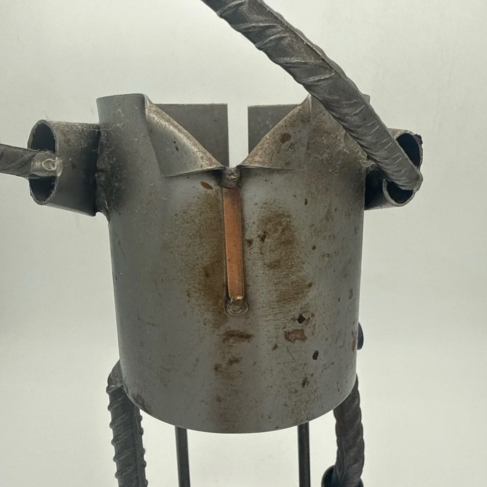 VTG H & K Metal Golfer Golf Wine Liquor Bottle Holder Steel/ Copper brutalist